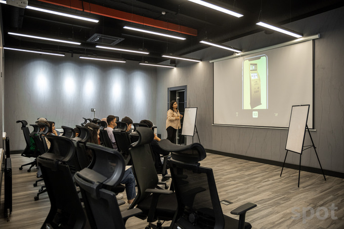 humans, humans uz, ofis