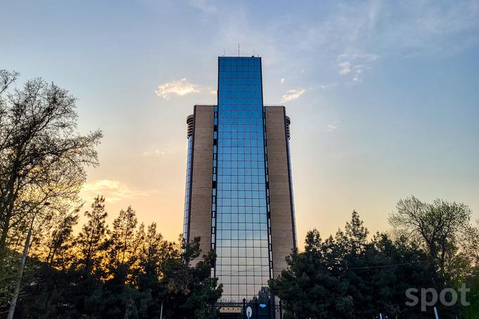 Центробанк в четвертом квартале увеличил объем валютных интервенций в 3,5 раза