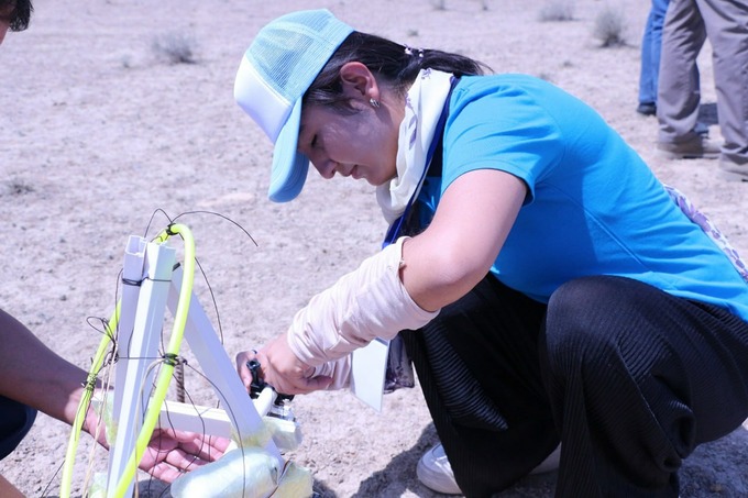 kosmik texnologiyalar, unisat