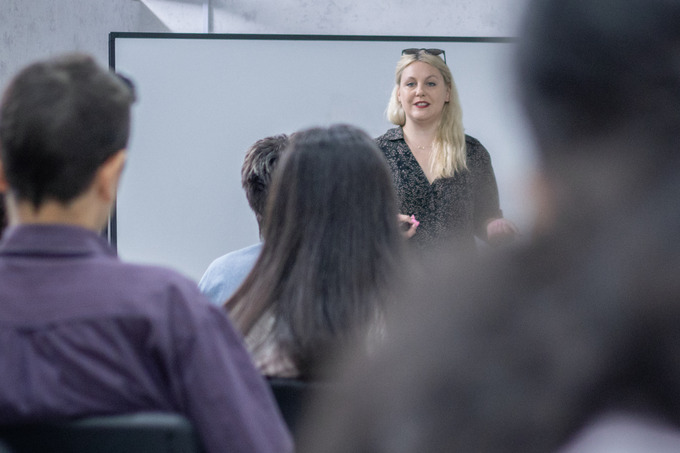 business quiz uzbekistan, академия медиаграмотности, роман сайфутдинов