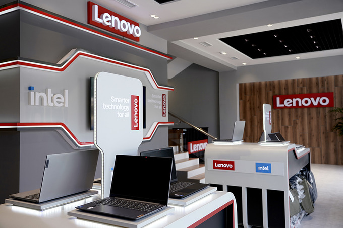 В Ташкенте состоялось открытие фирменного магазина Lenovo