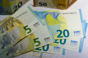 «Цифра брокер» ограничит вывод средств клиентов в евро в Узбекистан