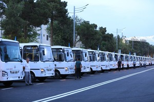 Termiz shahri jamoat transporti uchun 100ta avtobus topshirildi