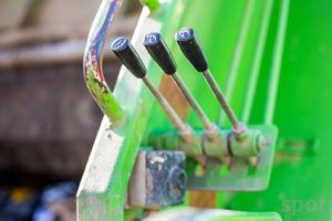 Prezident chiqindilardan muqobil energiya ishlab chiqarishga qaratilgan hujjatni imzoladi