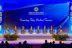 Глава Минтранса призвал нарастить морские грузоперевозки в Каспийском море