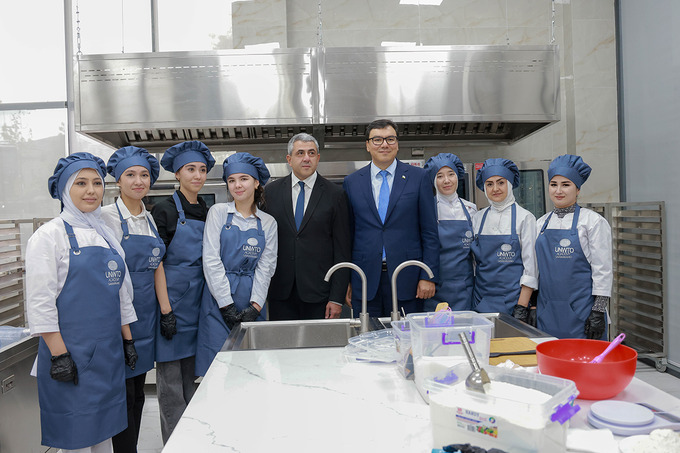 обучение, самарканд, академия туризма