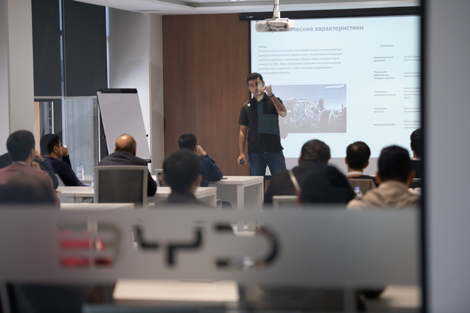 академия byd astana motors, реклама