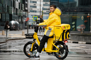 «Яндекс» создал электровелосипед для курьеров с контролем скорости