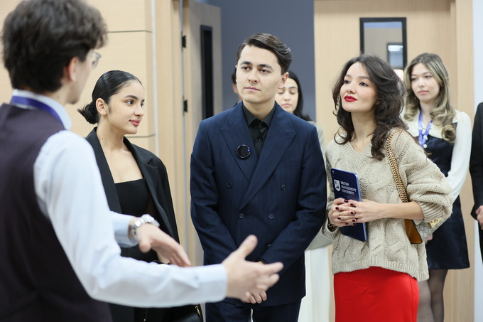 british management university, реклама