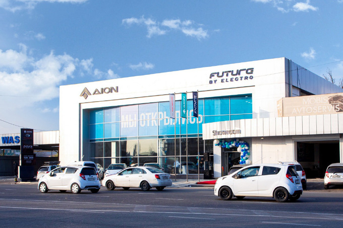 Future by Electro открыл мультибрендовый салон электромобилей в Ташкенте