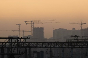 “Ortiqcha mablag‘ olinmaydi” — Qurilish vazirligi ruxsatnoma uchun $200 minggacha xarajatlar haqida