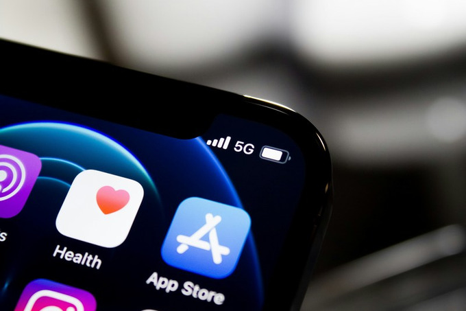 Apple iPhone uchun uchinchi tomon ilovalari do‘konlariga ruxsat beradi