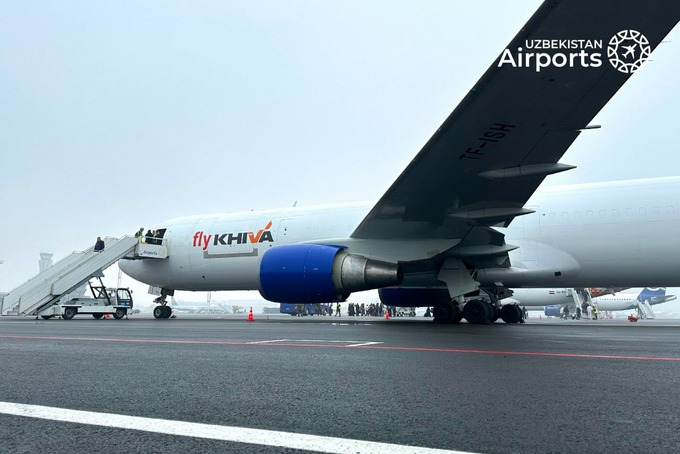 aviakompaniya, fly khiva, samolyot