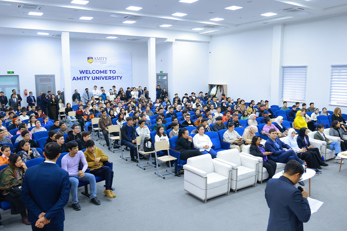 реклама, университет амити