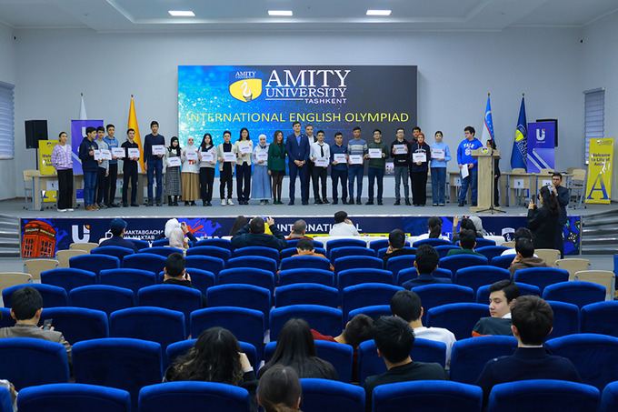 В университете Амити прошла международная олимпиада по английскому языку