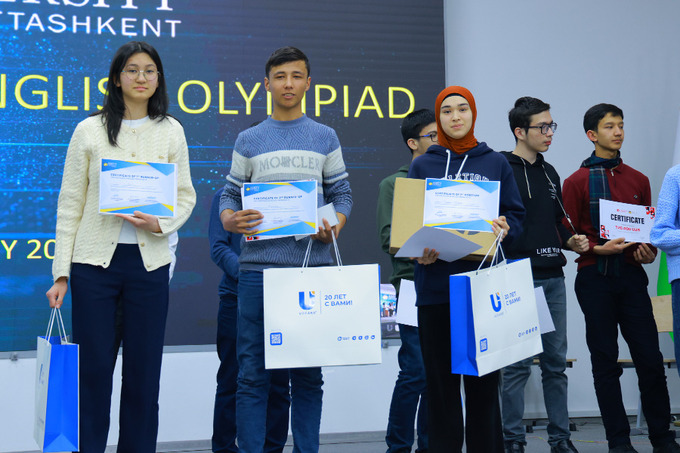 реклама, университет амити