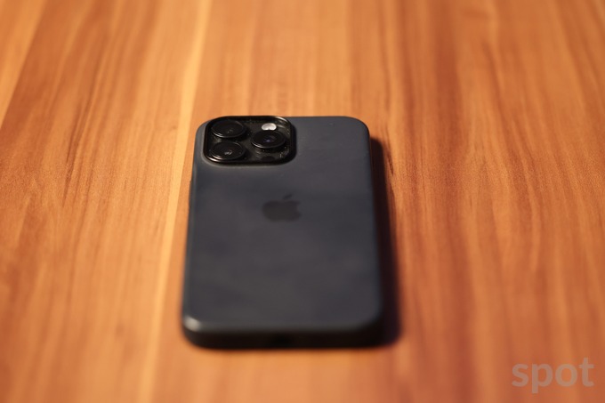 ryukzagda nima bor, ulug‘bek rustamov