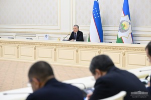 Пособия и выплаты нуждающимся будут перечислять на социальную карту