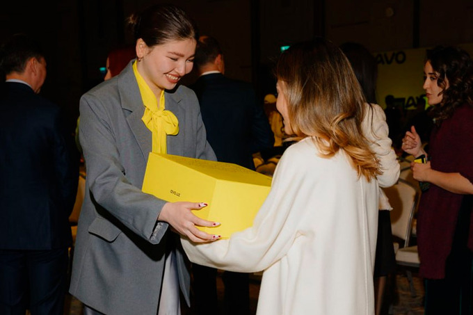 avo platinum, реклама