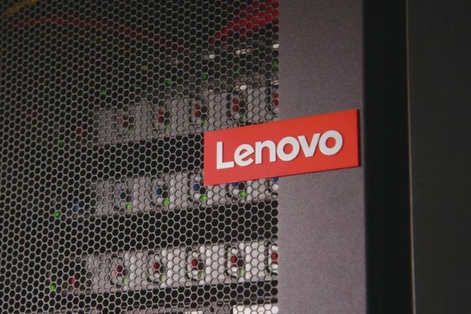 Lenovo MWC 2024‘da telekommunikatsiya kompaniyalari uchun SI yechimlarini taqdim etdi