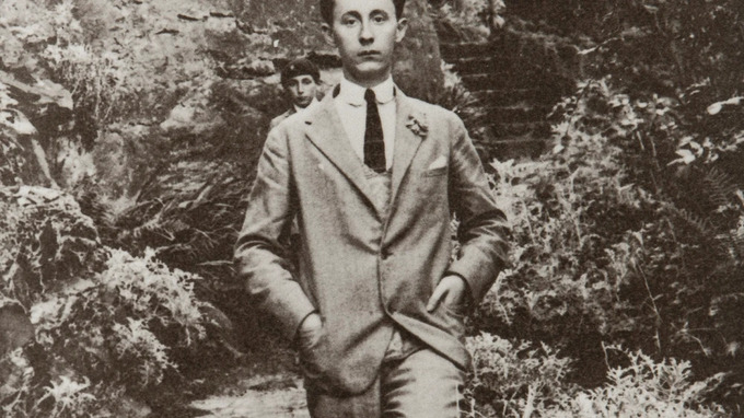 biznes tarixi, christian dior, miss dior