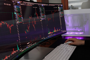 Узбекистан разместил еще три выпуска облигаций почти на $1,5 млрд