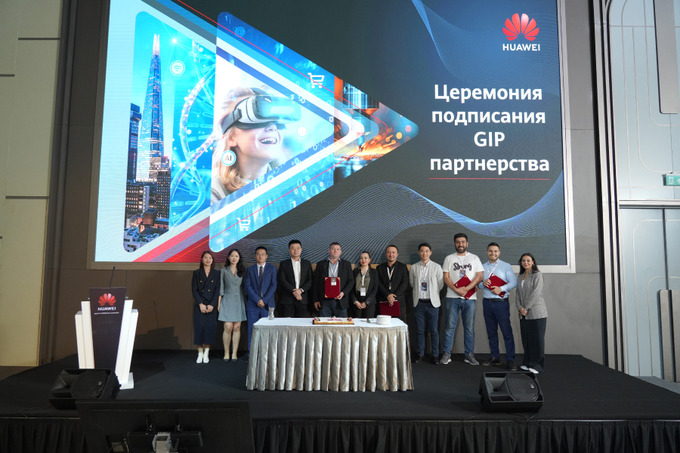 huawei, реклама