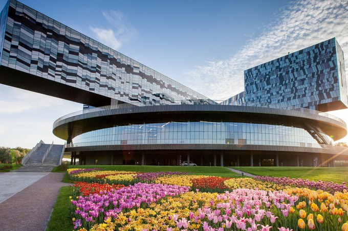 Школа управления &laquo;Сколково&raquo;: управленческое образование становится ближе