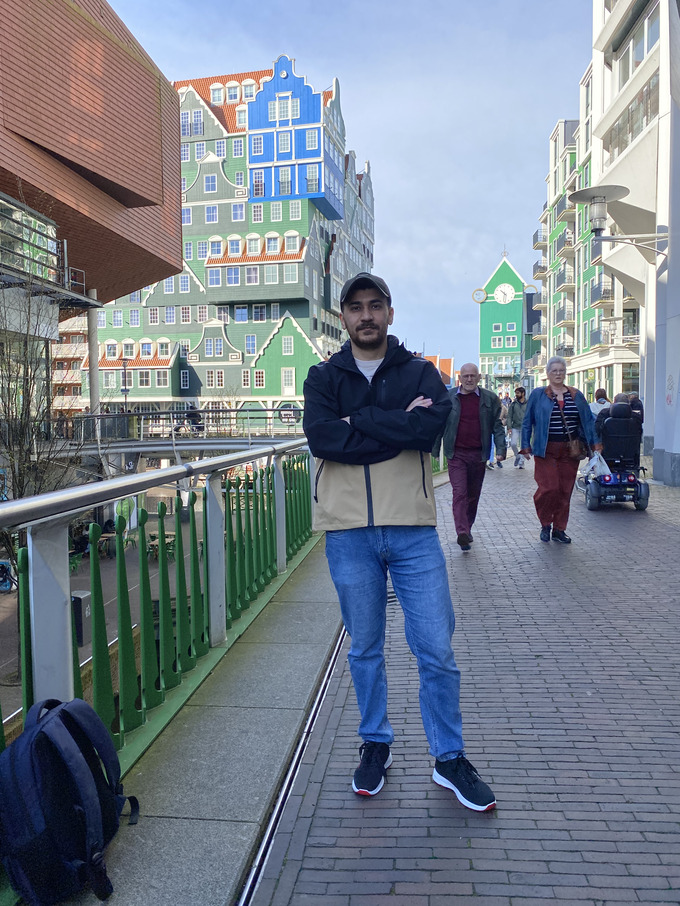 amsterdam, ozodbek kamolov, uber, xorijdagi o'zimiznikilar