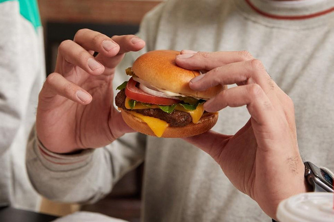 «Только FRESH говядина»: Wendy’s устанавливают новый стандарт в бургерах