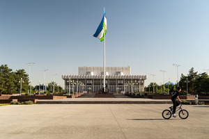 Hafta yakuni: oshayotgan oltin zaxirasi, AES qurilishining boshlanishi hamda Jennifer Lopes konserti