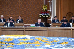 Шавкат Мирзиёев предложил упростить торговлю между странами ШОС