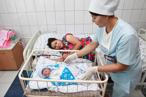 АБР выделит Узбекистану $100 млн на улучшение перинатальной помощи