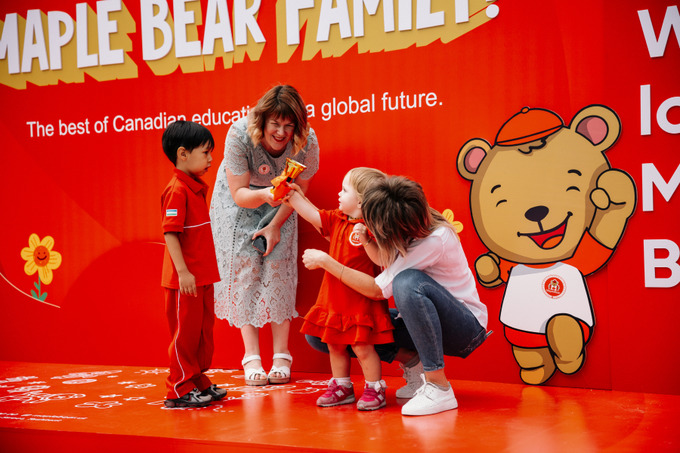 maple bear canadian school, реклама