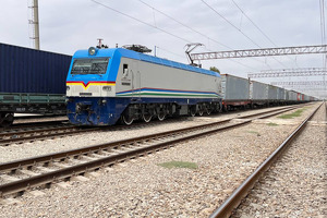 В Узбекистан прибыл грузовой поезд по новому маршруту из Китая