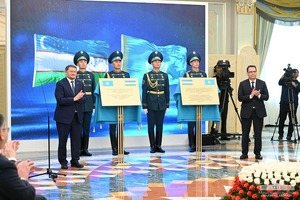 Мирзиёев и Токаев открыли филиал Auezov University в Чирчике