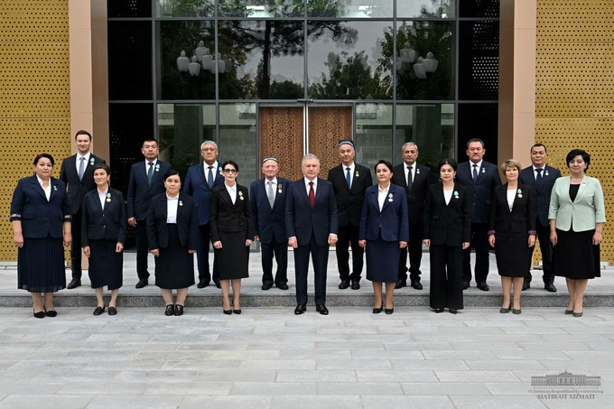pedagog, stipendiya, sun'iy intellekt, uy-joy, yil o‘qituvchisi