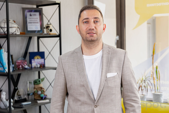 arsen dlyanchev, biznes-klub, unique present media holding, ybc