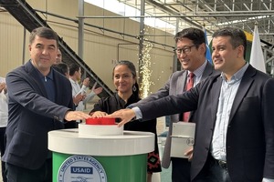 Новый завод удобрений открылся в Намангане при поддержке USAID