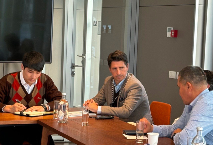 kimyo universiteti, reklama