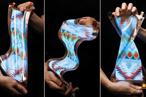 LG o‘zining cho‘ziluvchan displeyini taqdim qildi