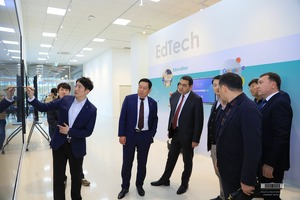 AHA планирует выпускать в Фергане «умные» доски и электрозаправки