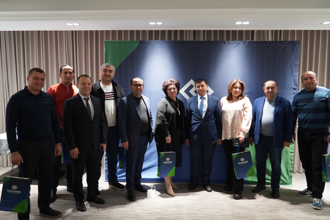 Davr Bank представил новое приложение Davr Business