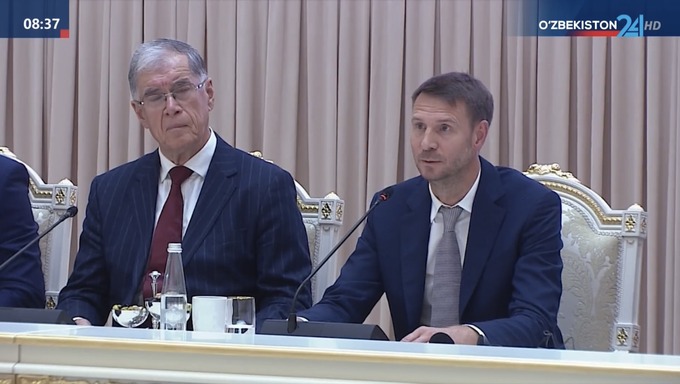 искусственный интелект, оливер хьюз, хранение данных, шавкат мирзиеев