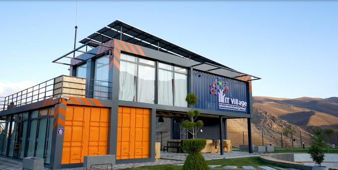 it village, программисты