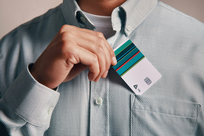 TBC Bank выпустил Salom Card: карту, с которой выгодно не только копить, но и тратить