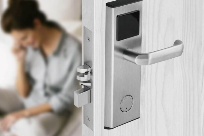 Электронные замки для гостиниц: зачем они нужны