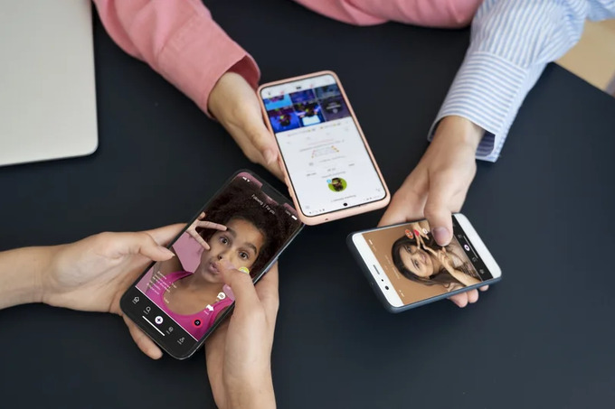 Bolalar ijtimoiy tarmoqlardan voz kechganda ta’lim olish jarayonida qanday o‘zgarishlar sodir bo‘ladi — tadqiqot