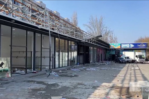 В Юнусабадском районе снесли незаконную торговую застройку площадью 1600 кв. м
