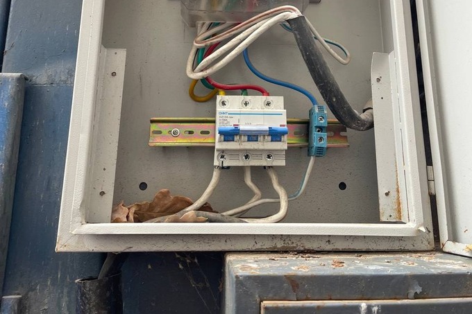 Ikkita hududda 613 mln so‘mlik ortiq elektr energiyasi talon-toroj qilindi